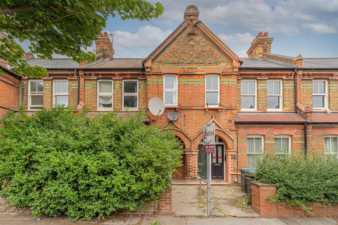 Gladstone Avenue, Wood Green, N22, photo 18