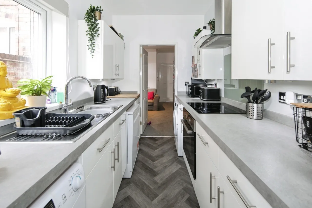 Wood Street, Wood End, Atherstone, Warwickshire, CV9, photo 3