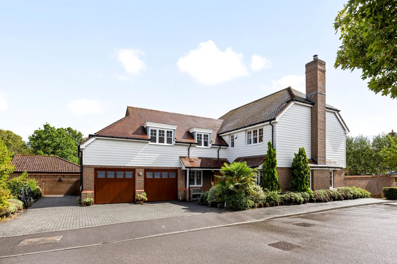 Firs Close, Horsham, RH12, photo 22