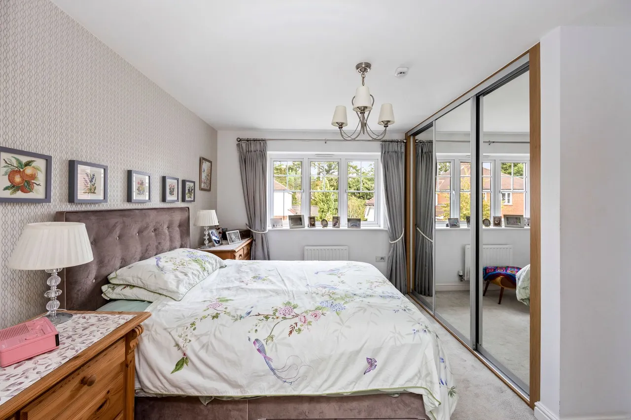 Firs Close, Horsham, RH12, photo 15