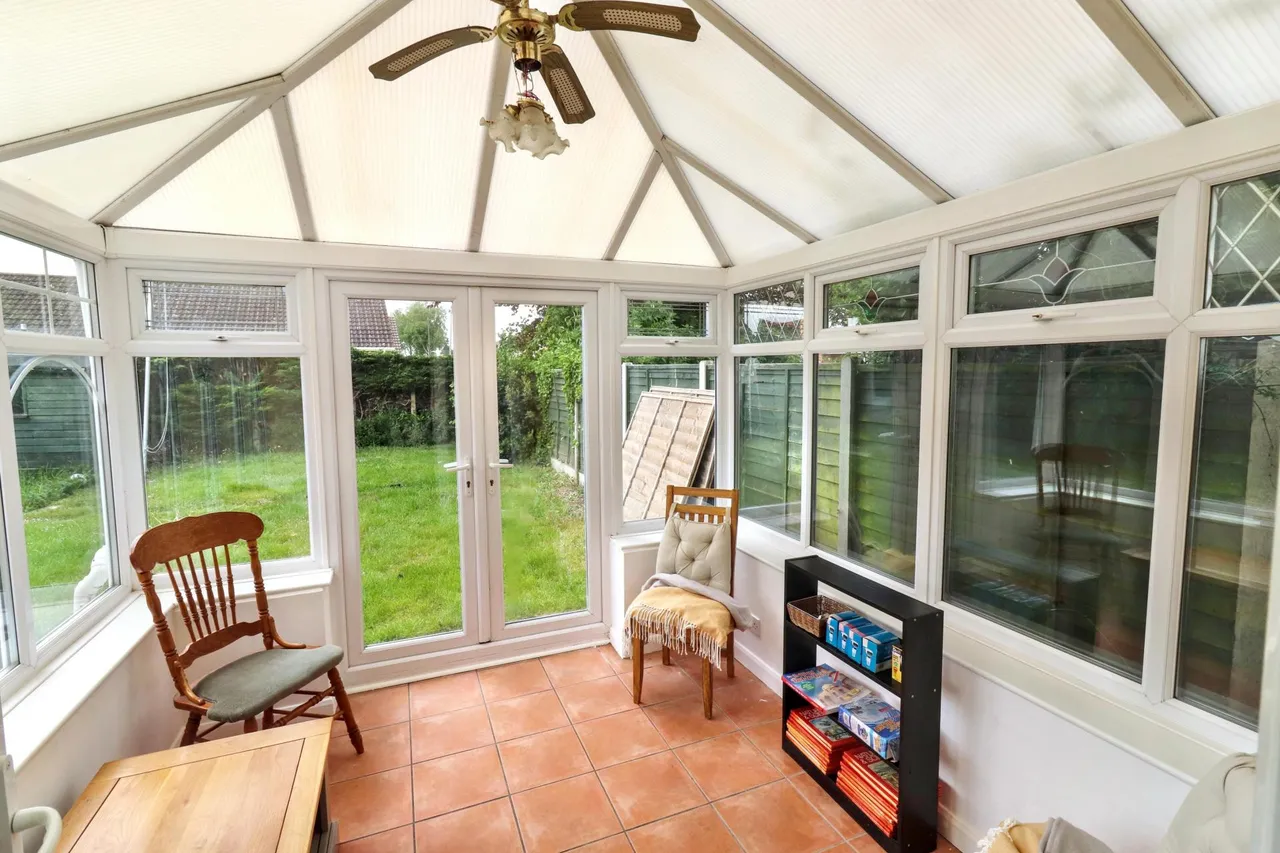Mountbatten Avenue, Pinchbeck, PE11, photo 5