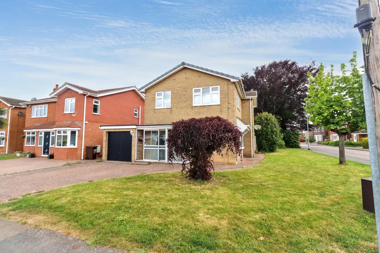 Mountbatten Avenue, Pinchbeck, PE11, photo 12