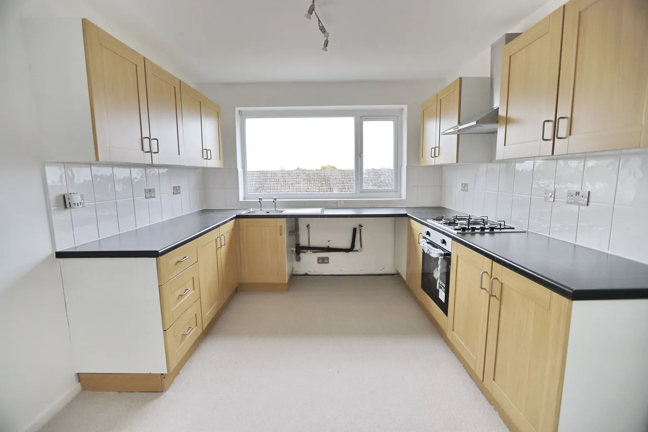 Hawkstone Avenue, Whitefield, M45, photo 4