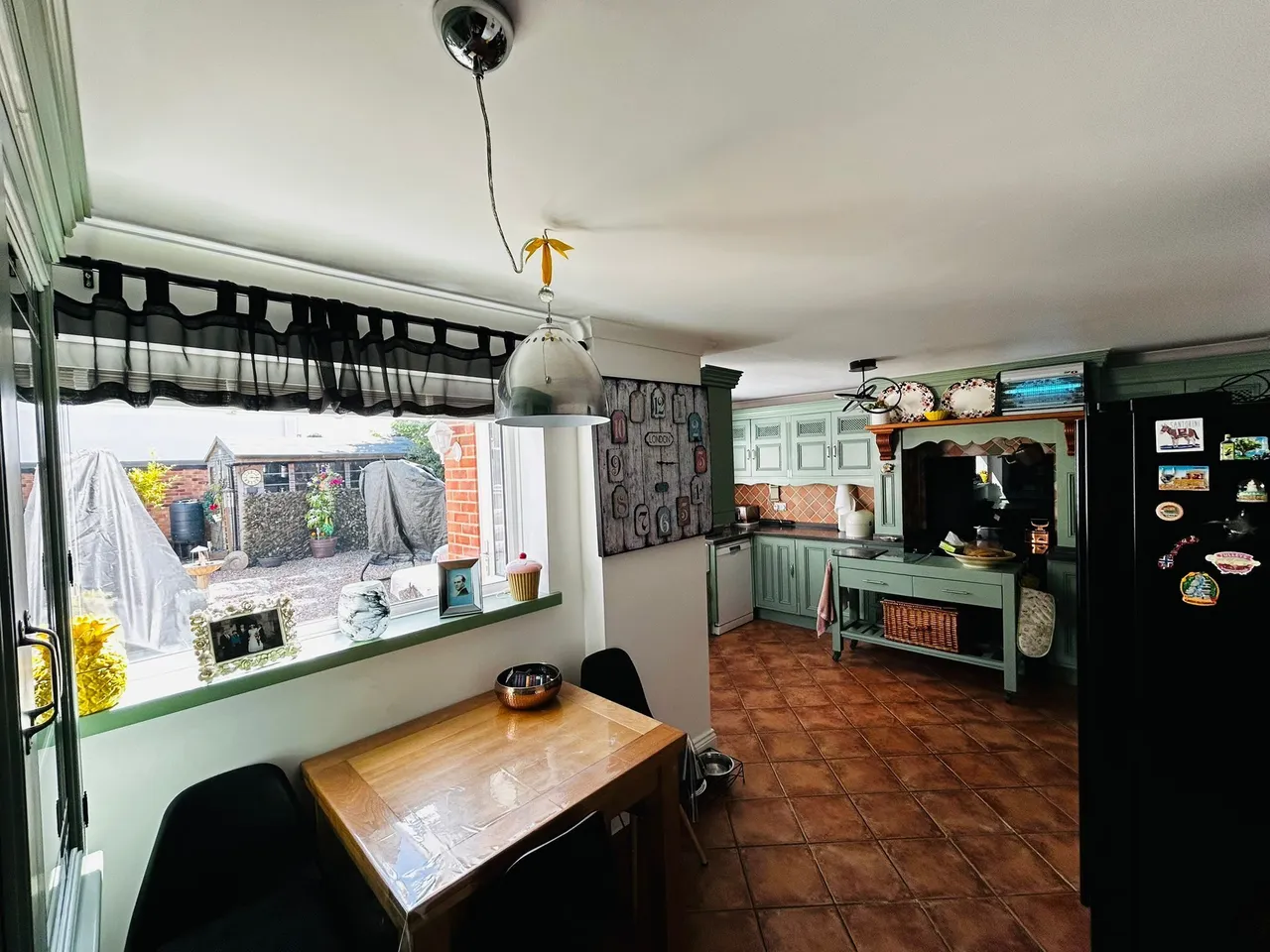 Outlands Drive, Hinckley, photo 5