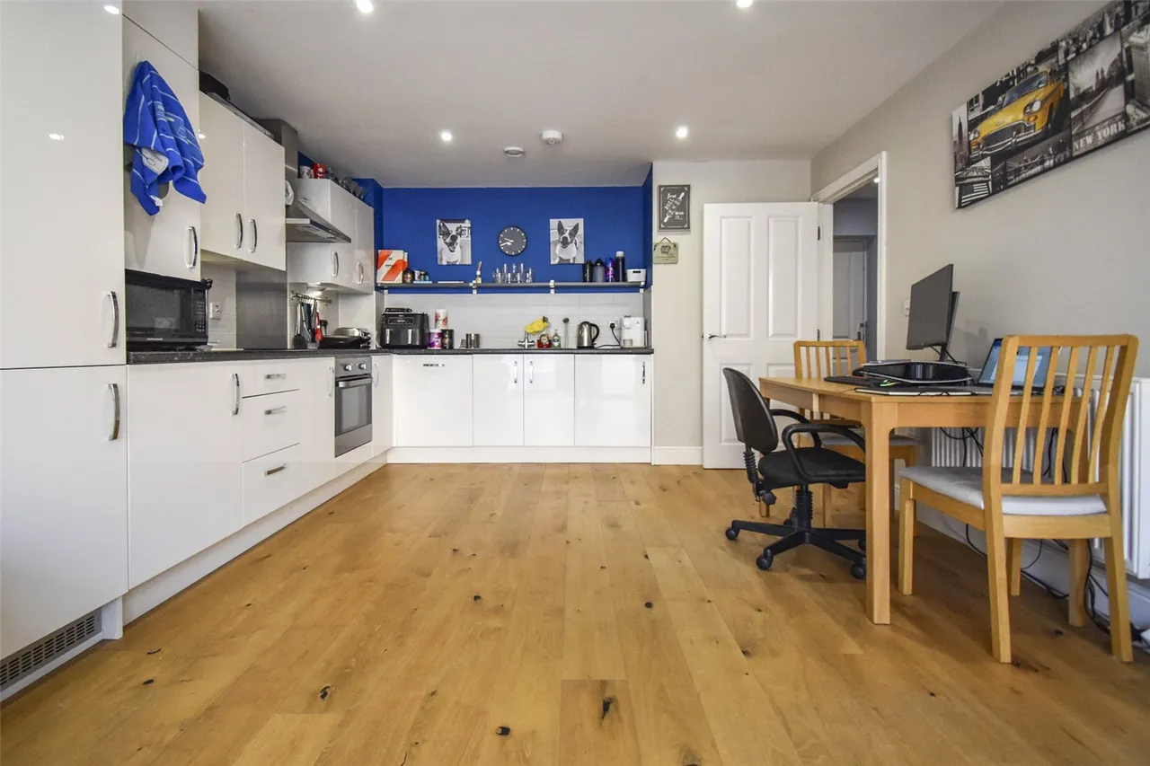 Exchange Close, Aldershot, Hampshire, GU11 2FD, photo 12