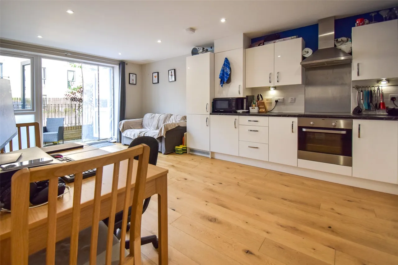 Exchange Close, Aldershot, Hampshire, GU11 2FD, photo 10