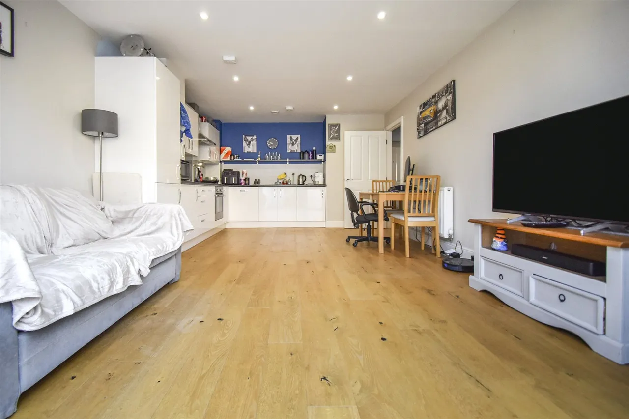 Exchange Close, Aldershot, Hampshire, GU11 2FD, photo 13