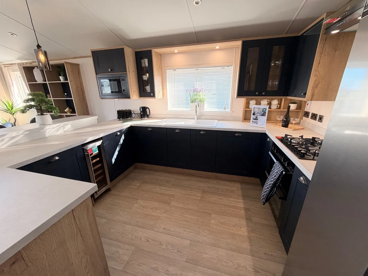 Havant Road, PO11, photo 3