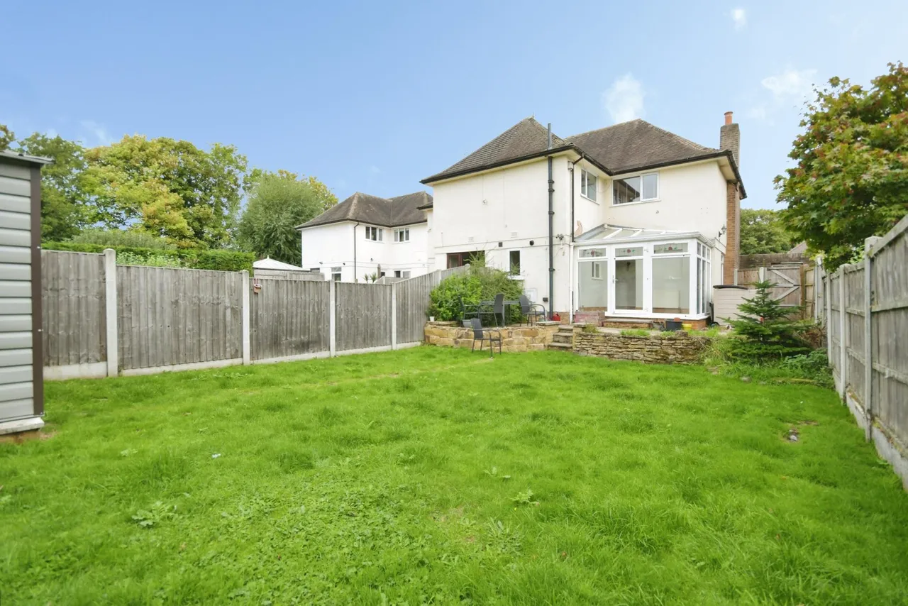 3 bed house for sale, Walton Road, Chesterfield, S40