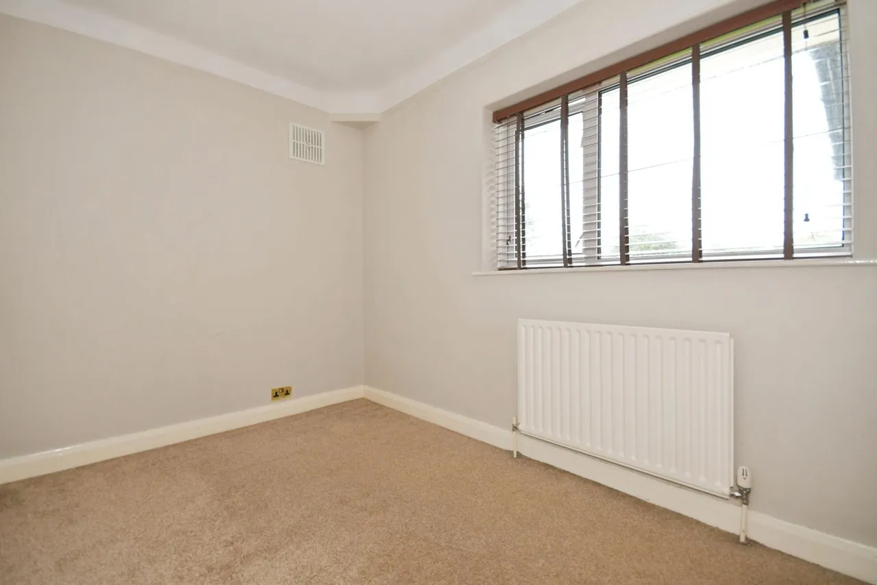 Walton Road, Chesterfield, S40, photo 13