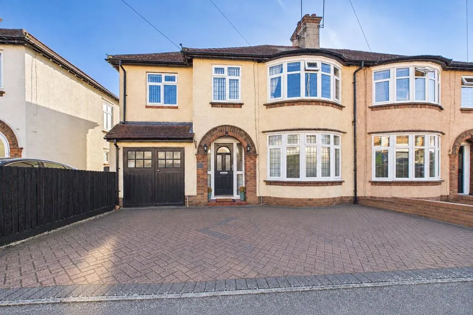 4 bed house for sale, Kingsway, Kingsthorpe, NN2