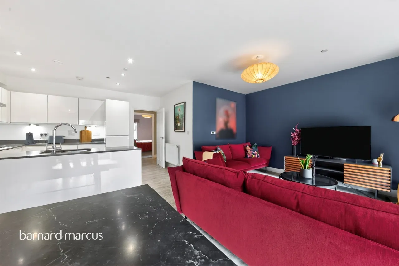 Toye Avenue, London, N20, photo 9