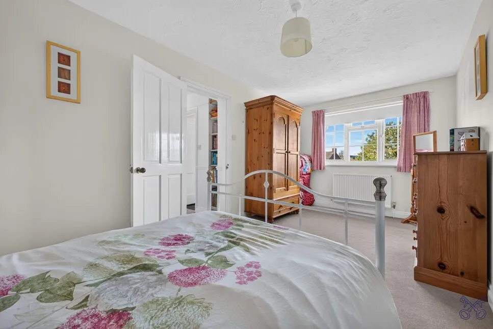 Cheltenham Road, Evesham, WR11, photo 24