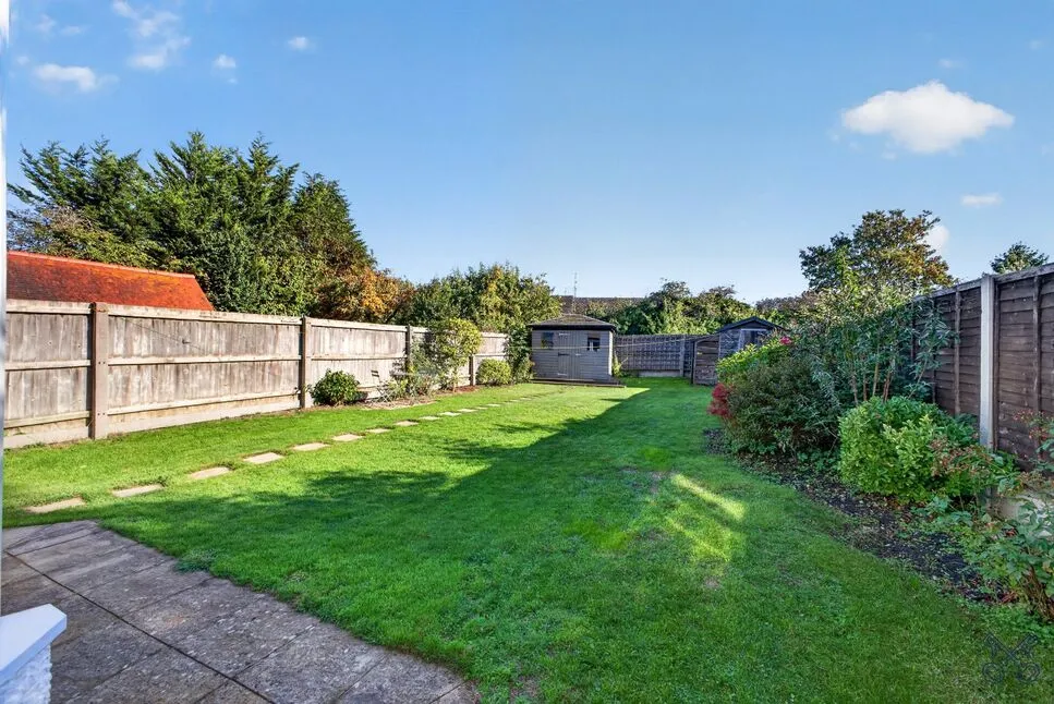 Cheltenham Road, Evesham, WR11, photo 29