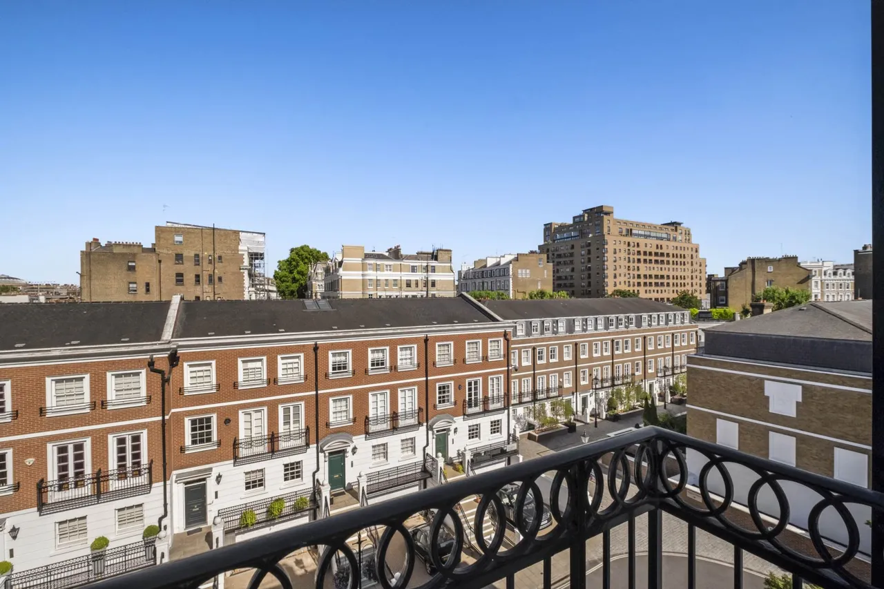 Kensington Green, Kensington, W8 5UL, photo 15