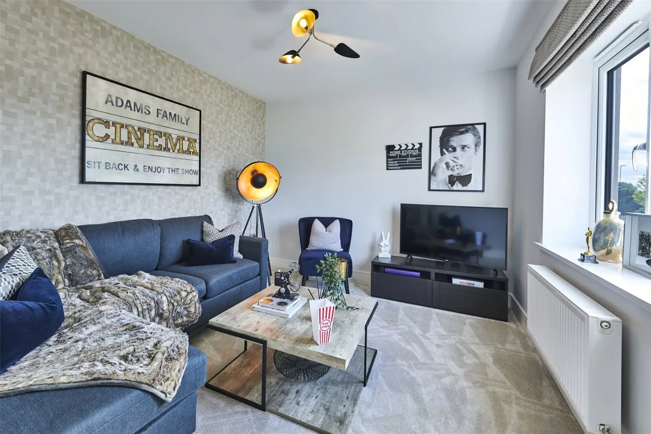 Glan Llyn, Newport, Gwent, NP19, photo 2