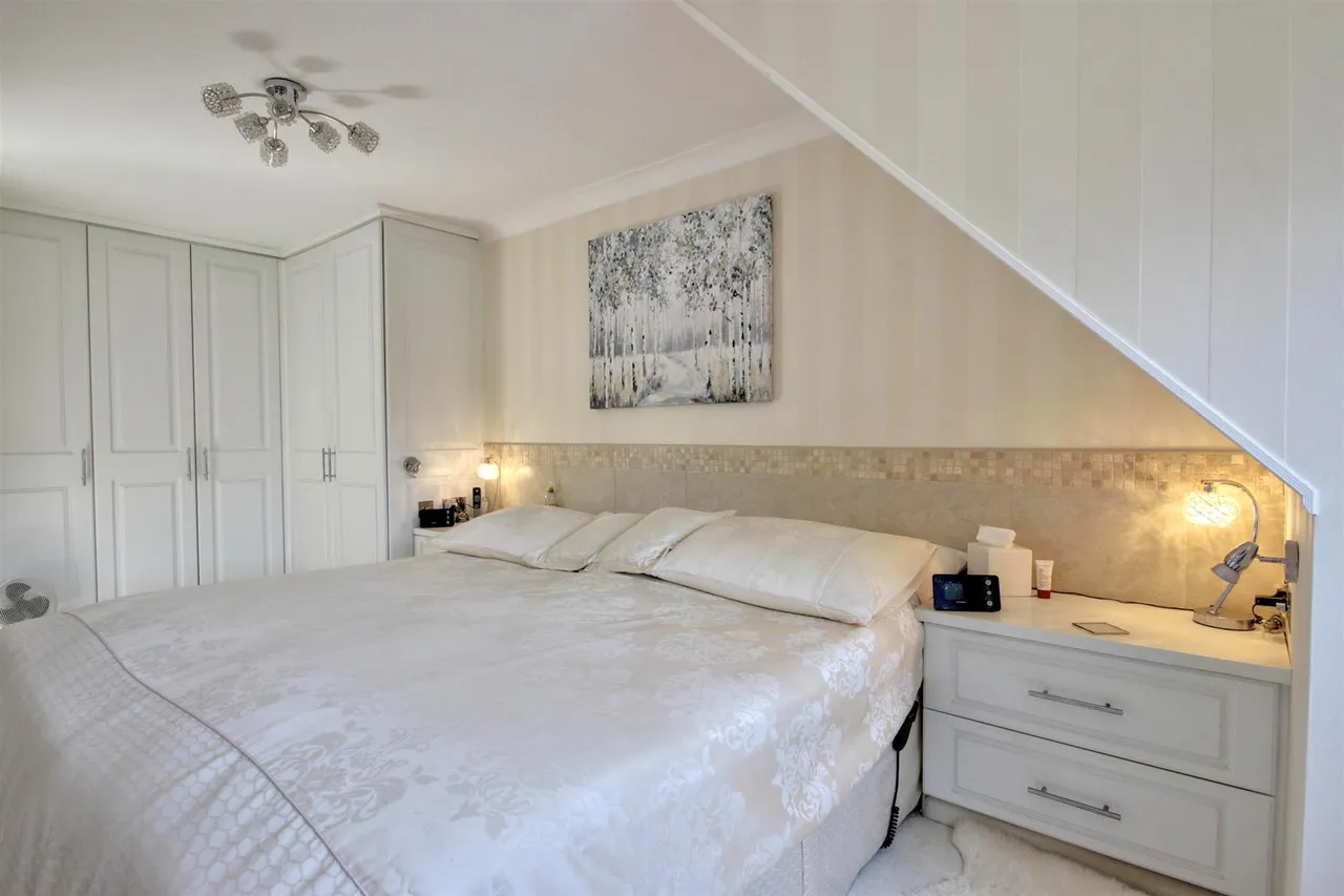 Walnut Close, Cottingham, photo 14