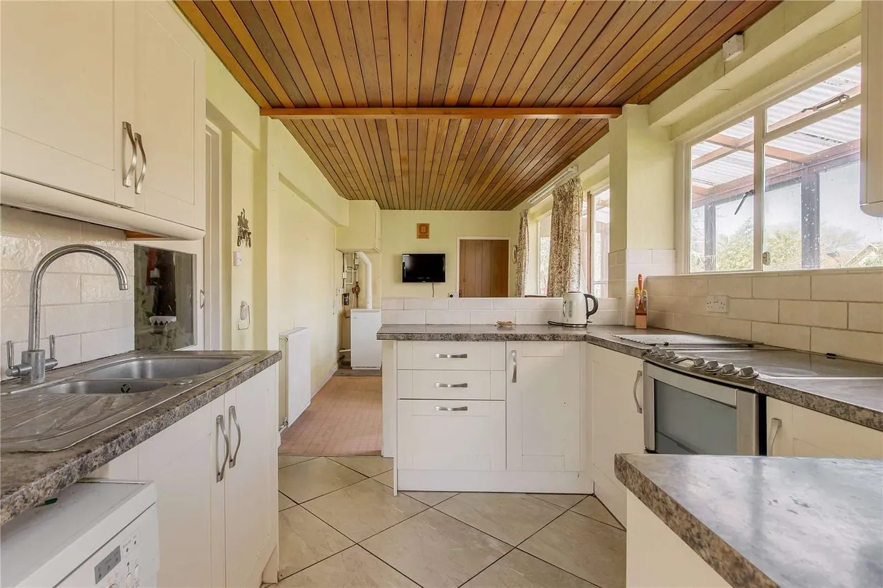 Burrell Way, Balsham, Cambridge, Cambridgeshire, CB21 4DY, photo 4