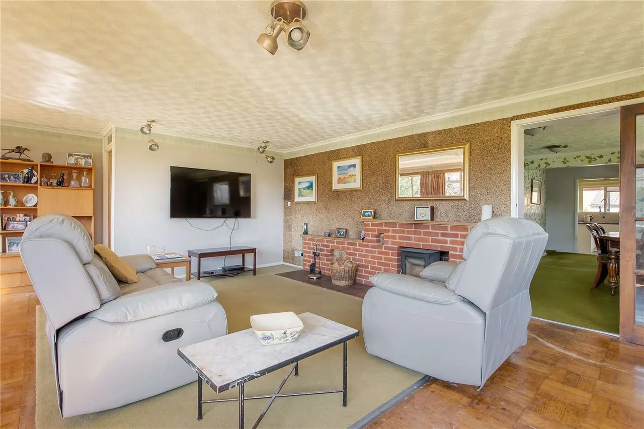Burrell Way, Balsham, Cambridge, Cambridgeshire, CB21 4DY, photo 3