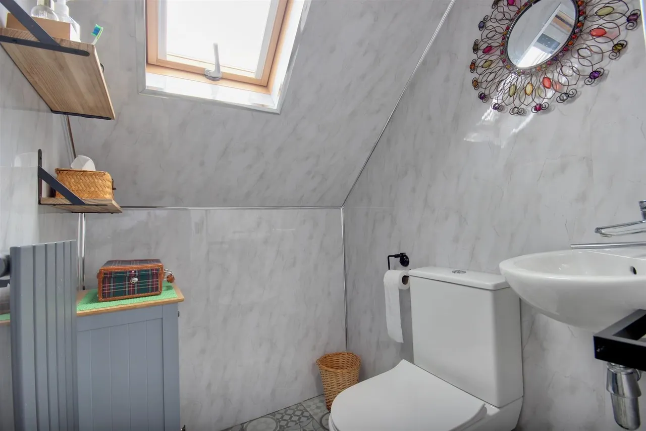 Annandale Road, Kirk Ella, Hull, photo 24