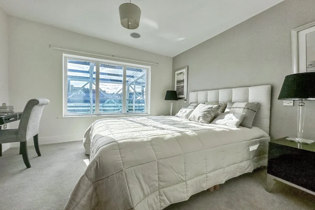 Studland Road, Bournemouth, BH4, photo 11