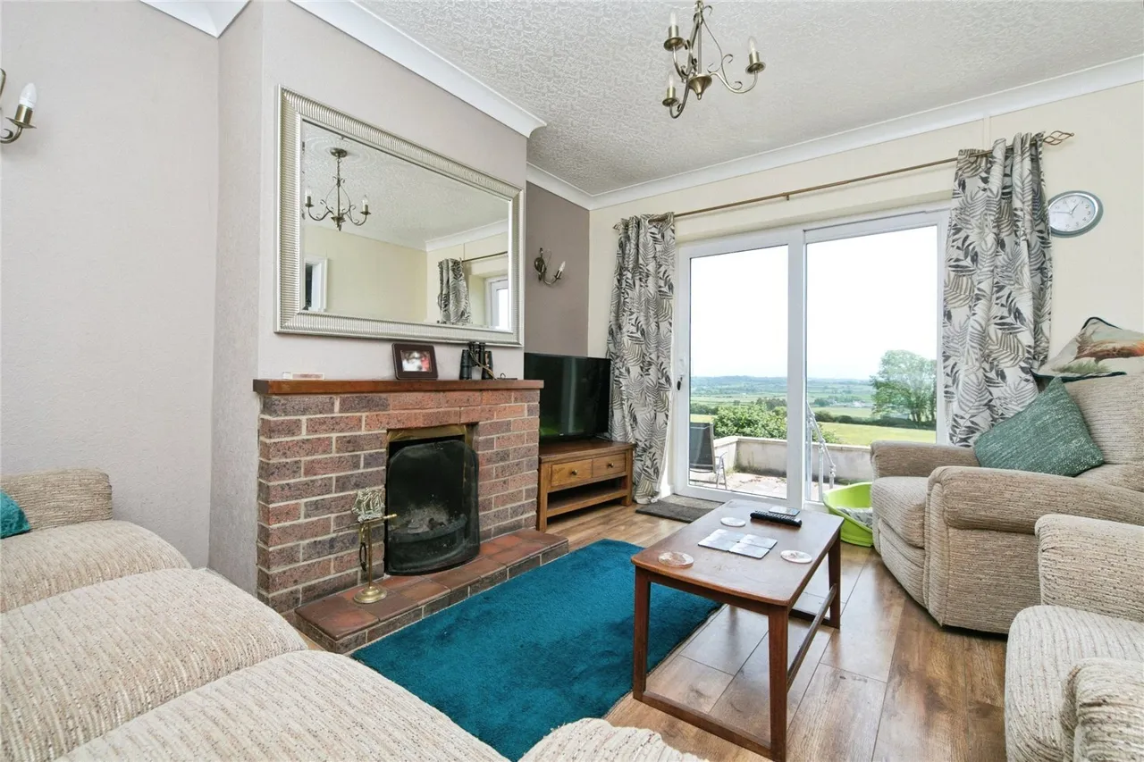LLanbedrgoch, Talwrn, LL77, photo 8