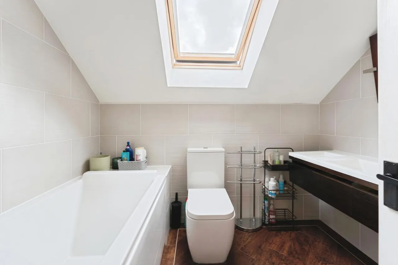 Brunsborough Close, Wirral, CH62, photo 9