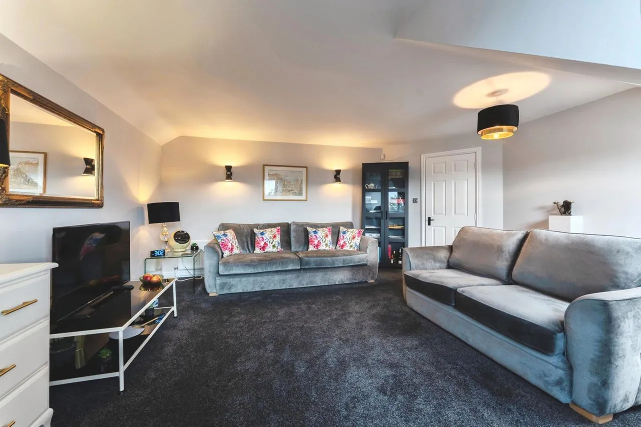 Brunsborough Close, Wirral, CH62, photo 5