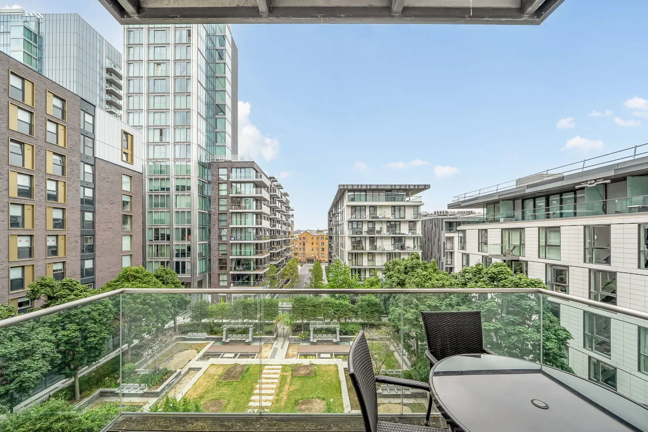 Sterling Mansions, London, E1, photo 4