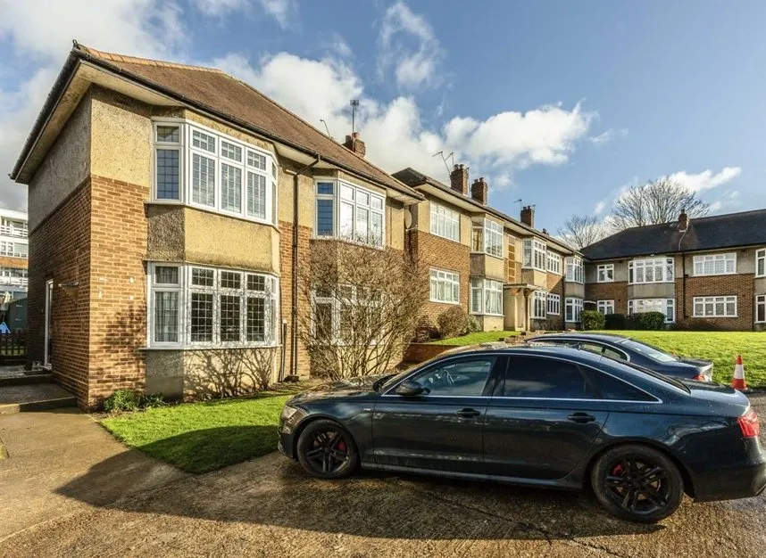 2 bed flat to rent, Surbiton Hill Road, Surbiton, KT6