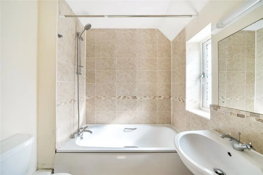 Bartletts Elm, Langport, TA10, photo 6