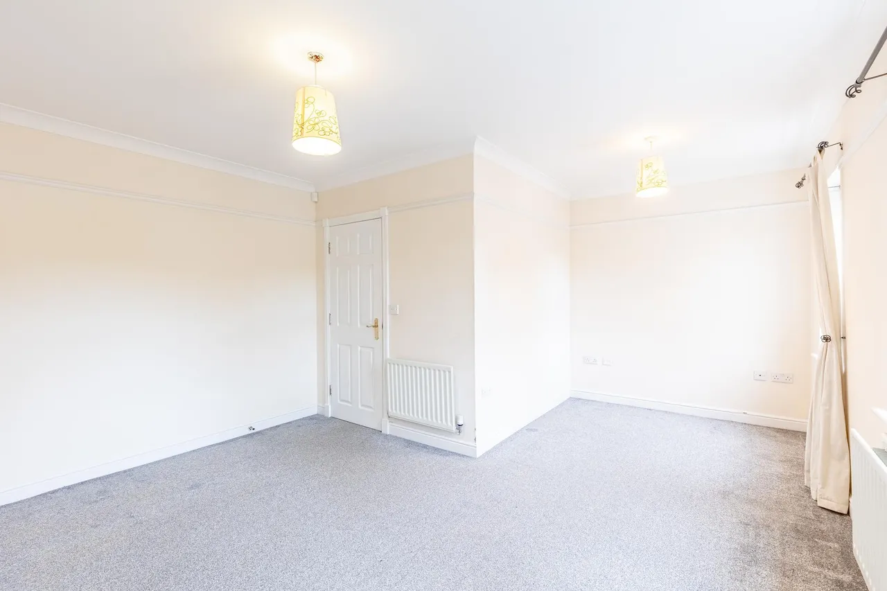 Mansion Gate Square, Chapel Allerton, LS7, photo 5