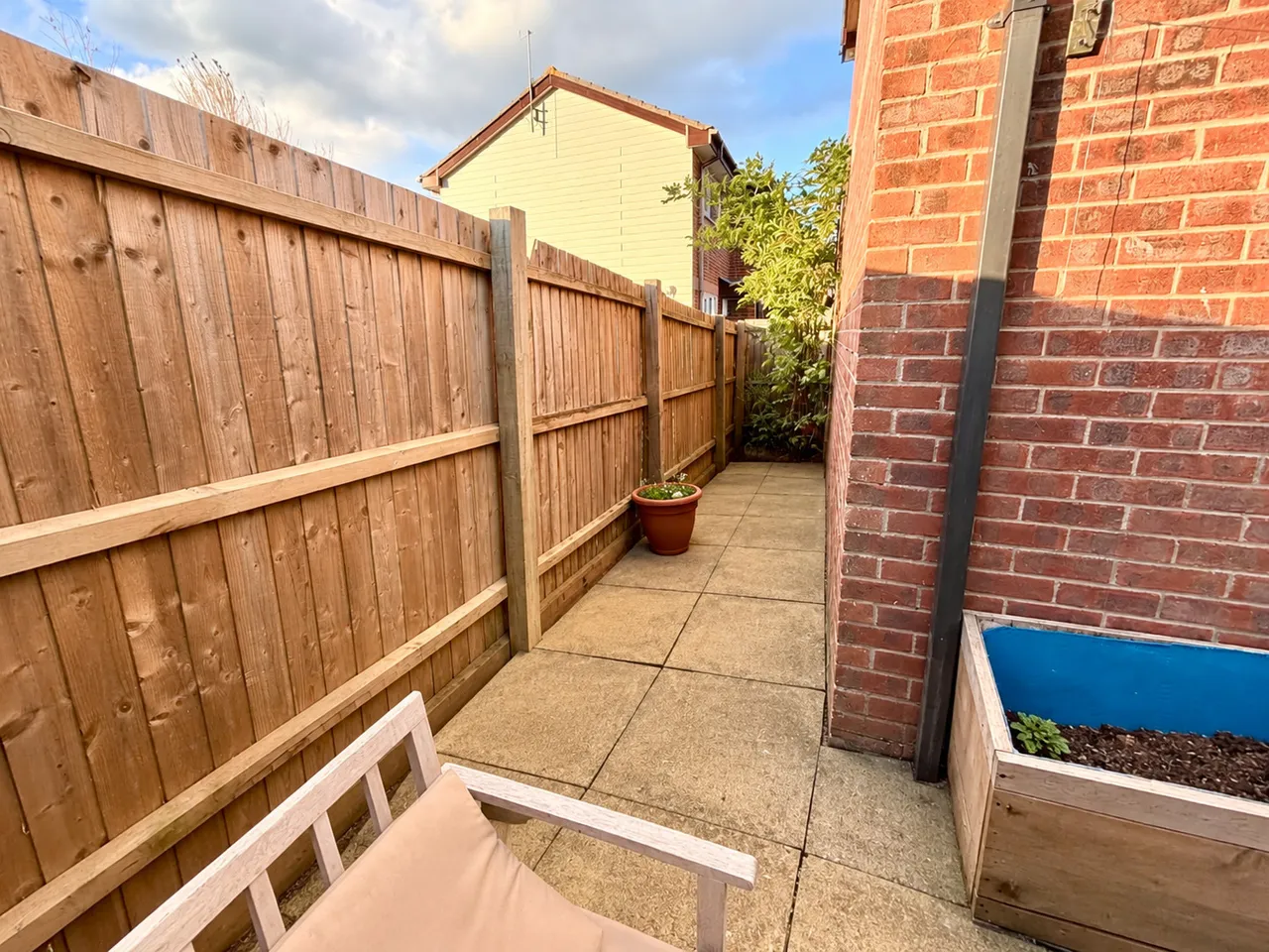 Fieldfare Close, Weymouth, DT3, photo 6
