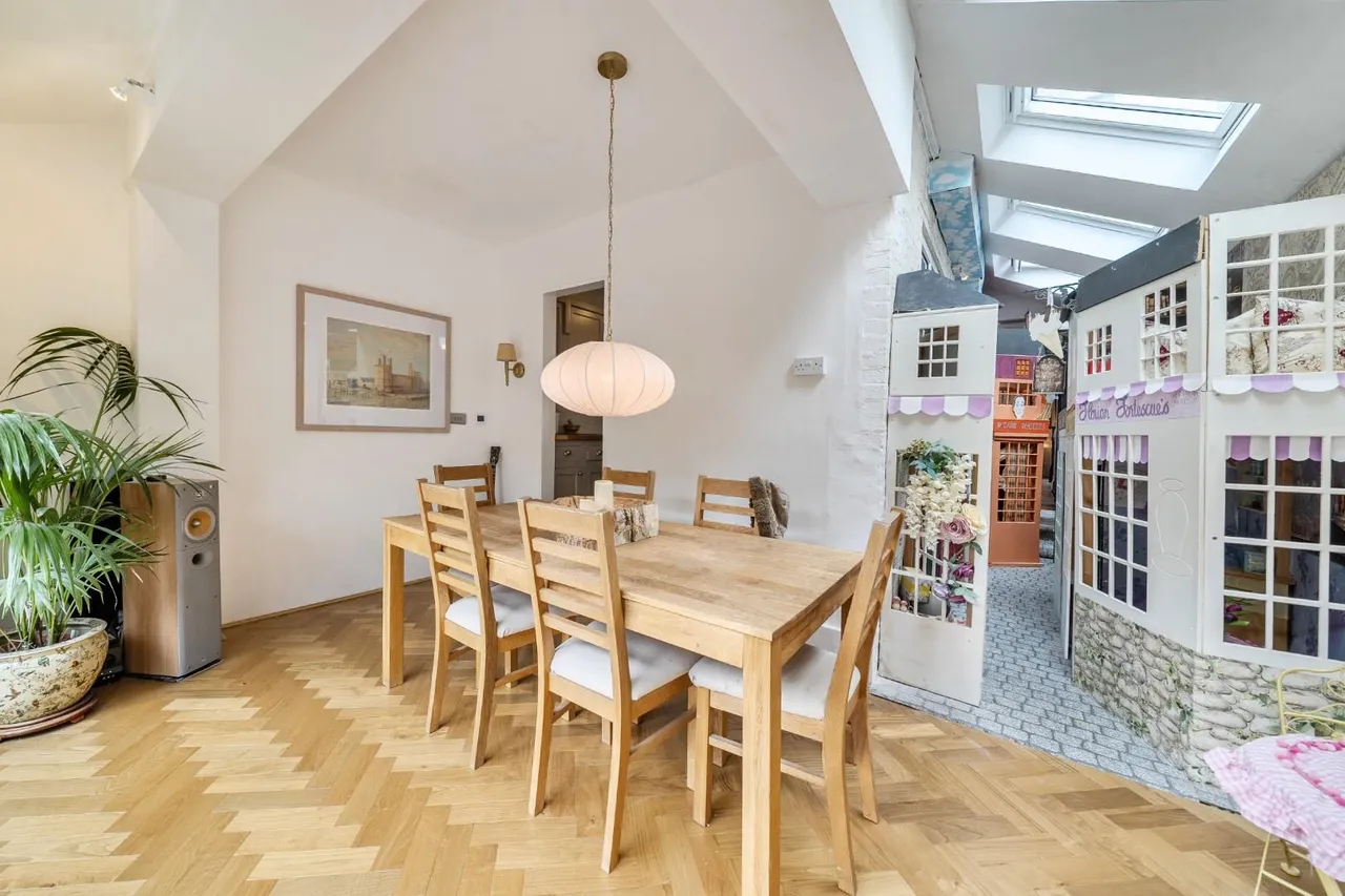 Devereux Road, Windsor, photo 8