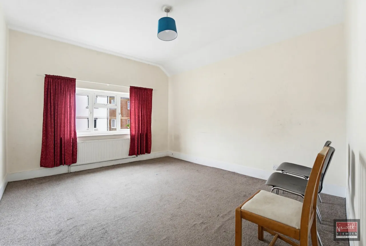 Church Road, Ashford, TW15, photo 7