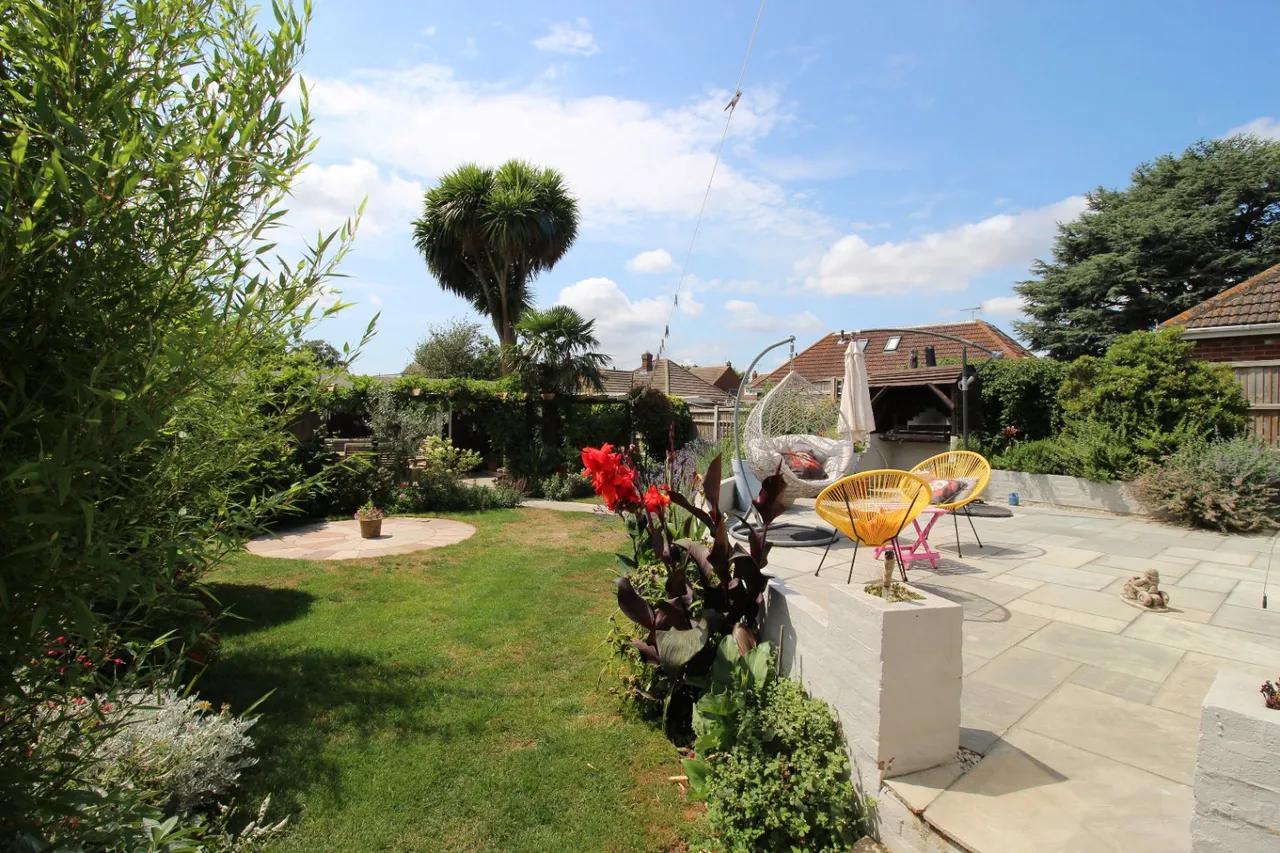 Meverall Avenue, Cliffsend, CT12, photo 13