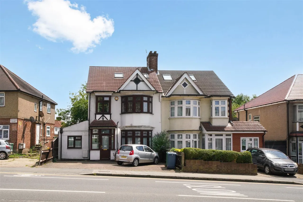 5 bed house for sale, Greenford Road, Harrow, HA1