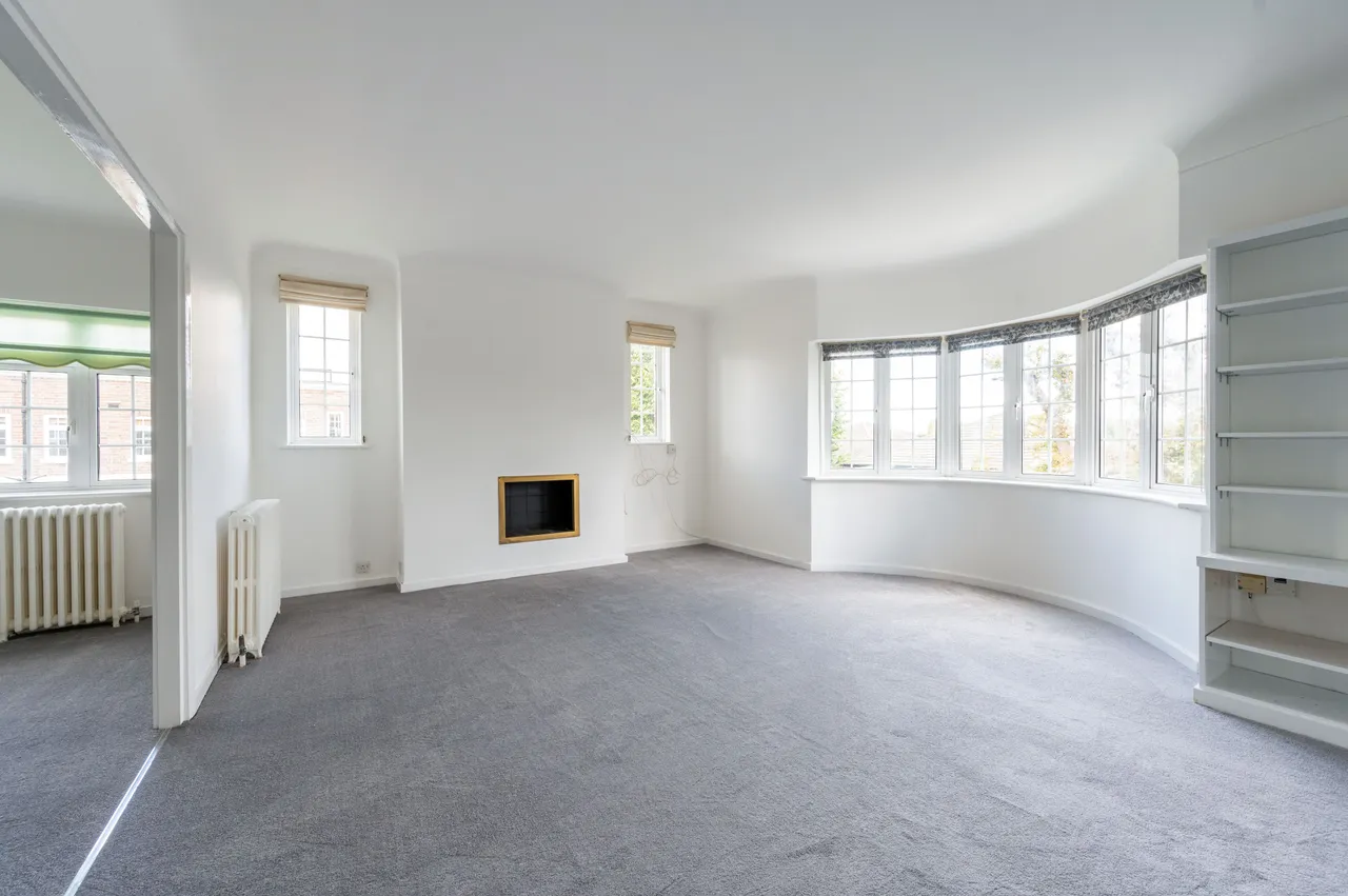 London, SW20, photo 2