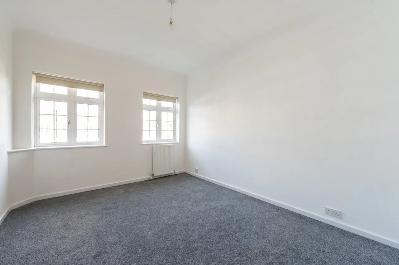 London, SW20, photo 5