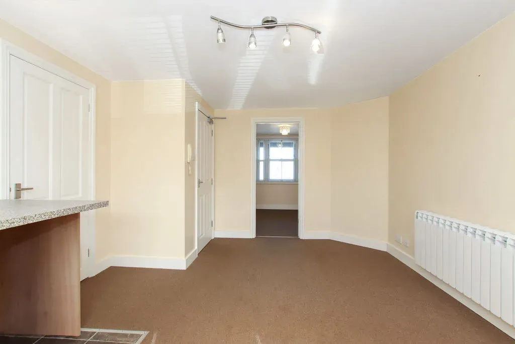 Western Road, Tring, Hertfordshire, HP23 4BB, photo 7