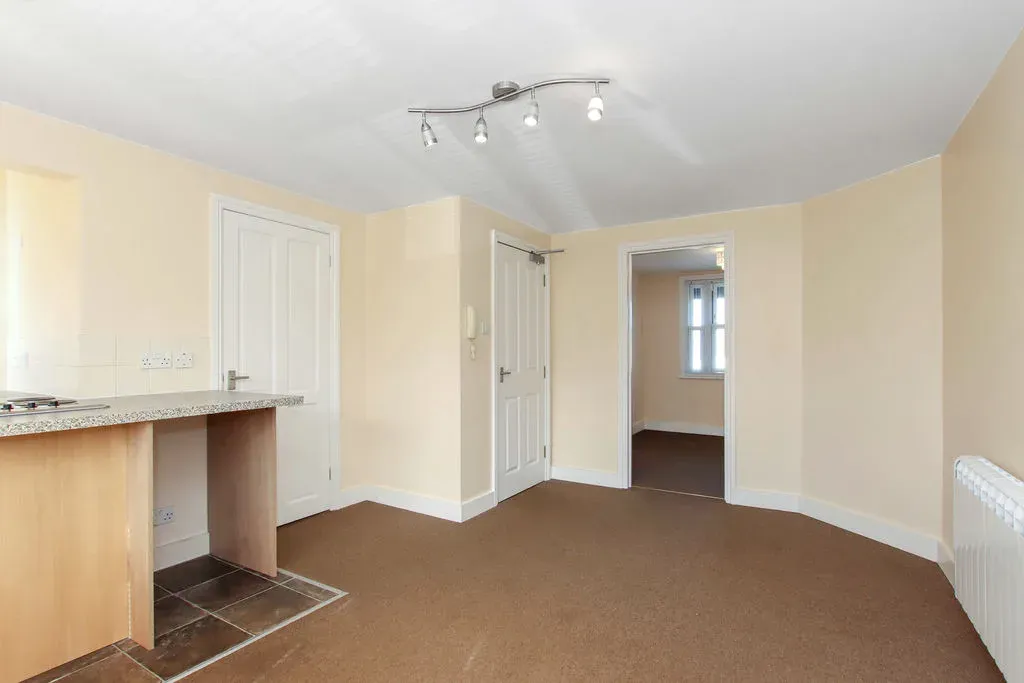 Western Road, Tring, Hertfordshire, HP23 4BB, photo 6