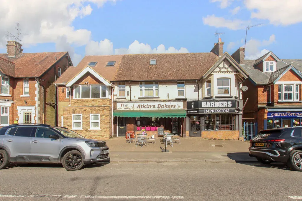 1 bed property for sale — Western Road, Tring, Hertfordshire, HP23 4BB