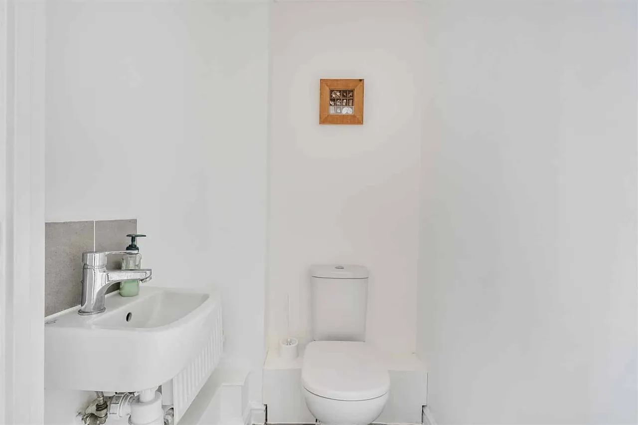 Castle Drive, Margate, Kent, CT9 4FN, photo 11