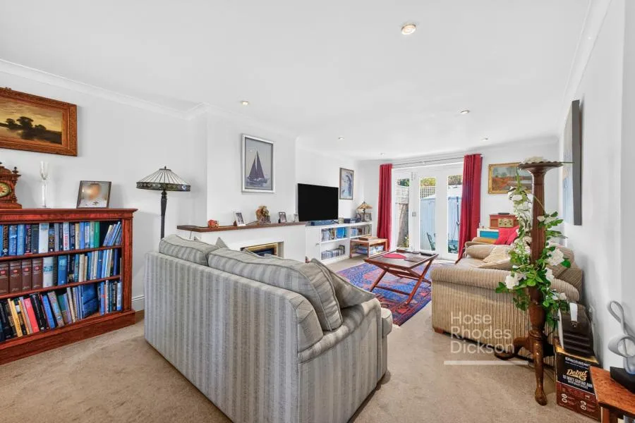 Lynchens Close, Bembridge, PO35, photo 6