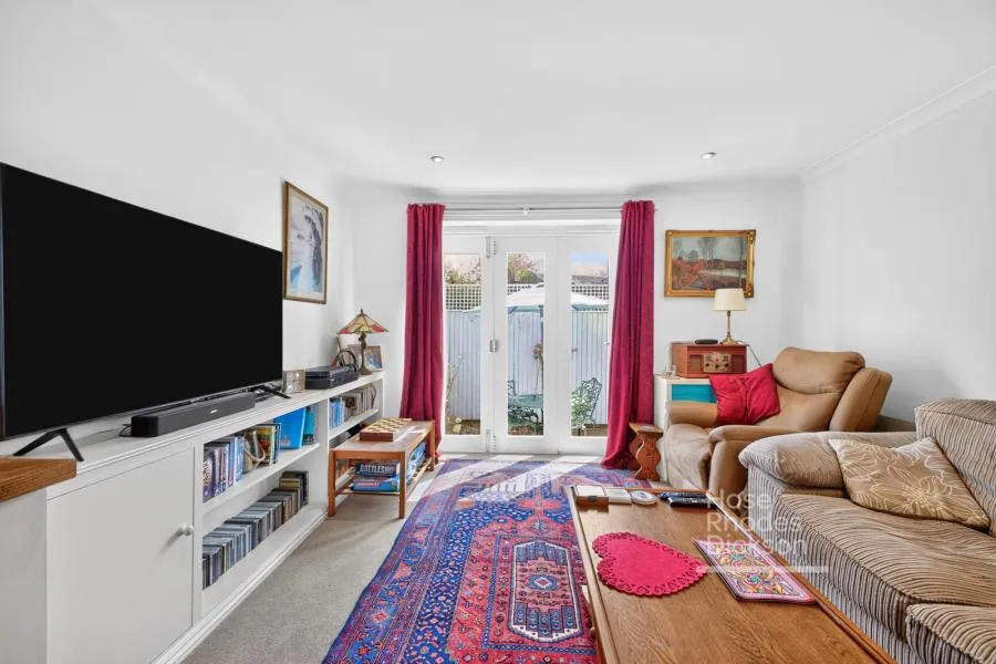 Lynchens Close, Bembridge, PO35, photo 5