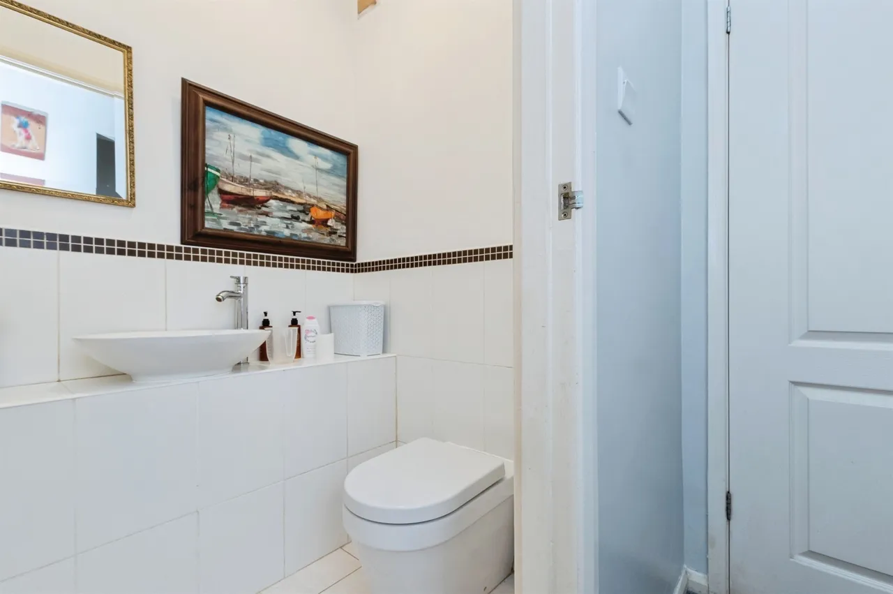 St. Anthonys Road, Bournemouth, BH2, photo 7