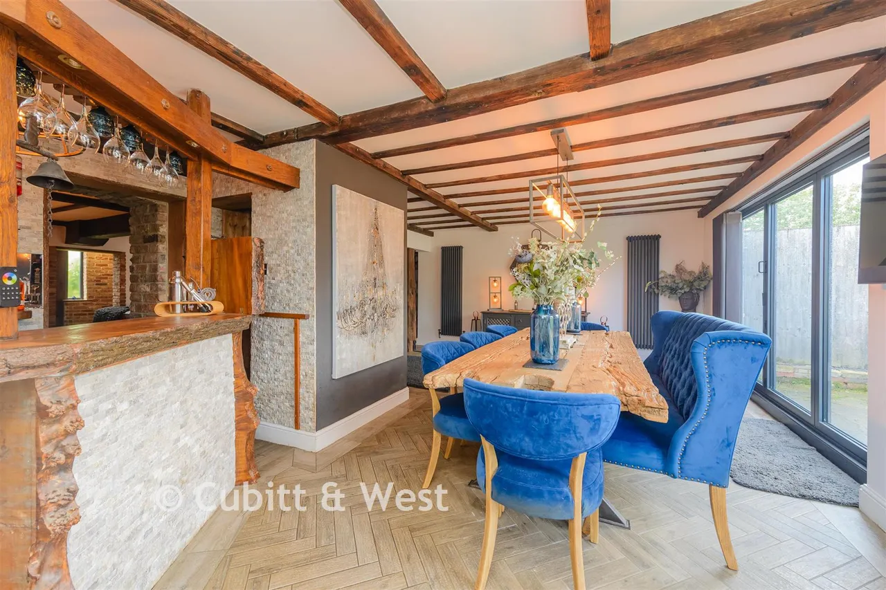 Whitewood Lane, Horne, RH6, photo 10
