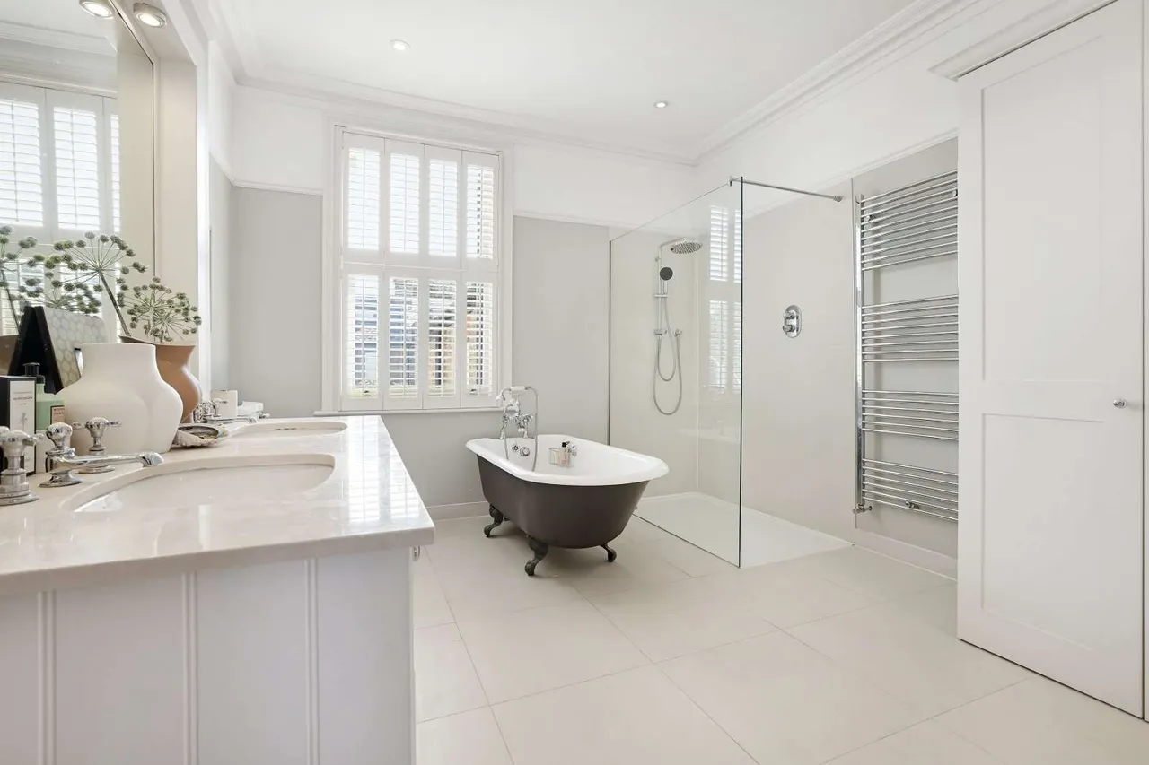 Thornton Avenue, London, W4 1QG, photo 12