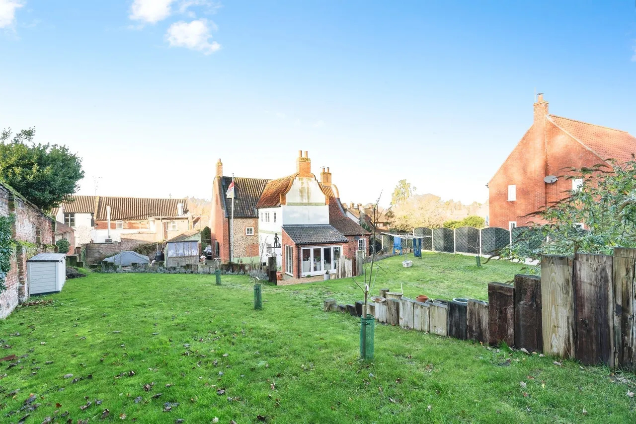 Oak Street, FAKENHAM, photo 3