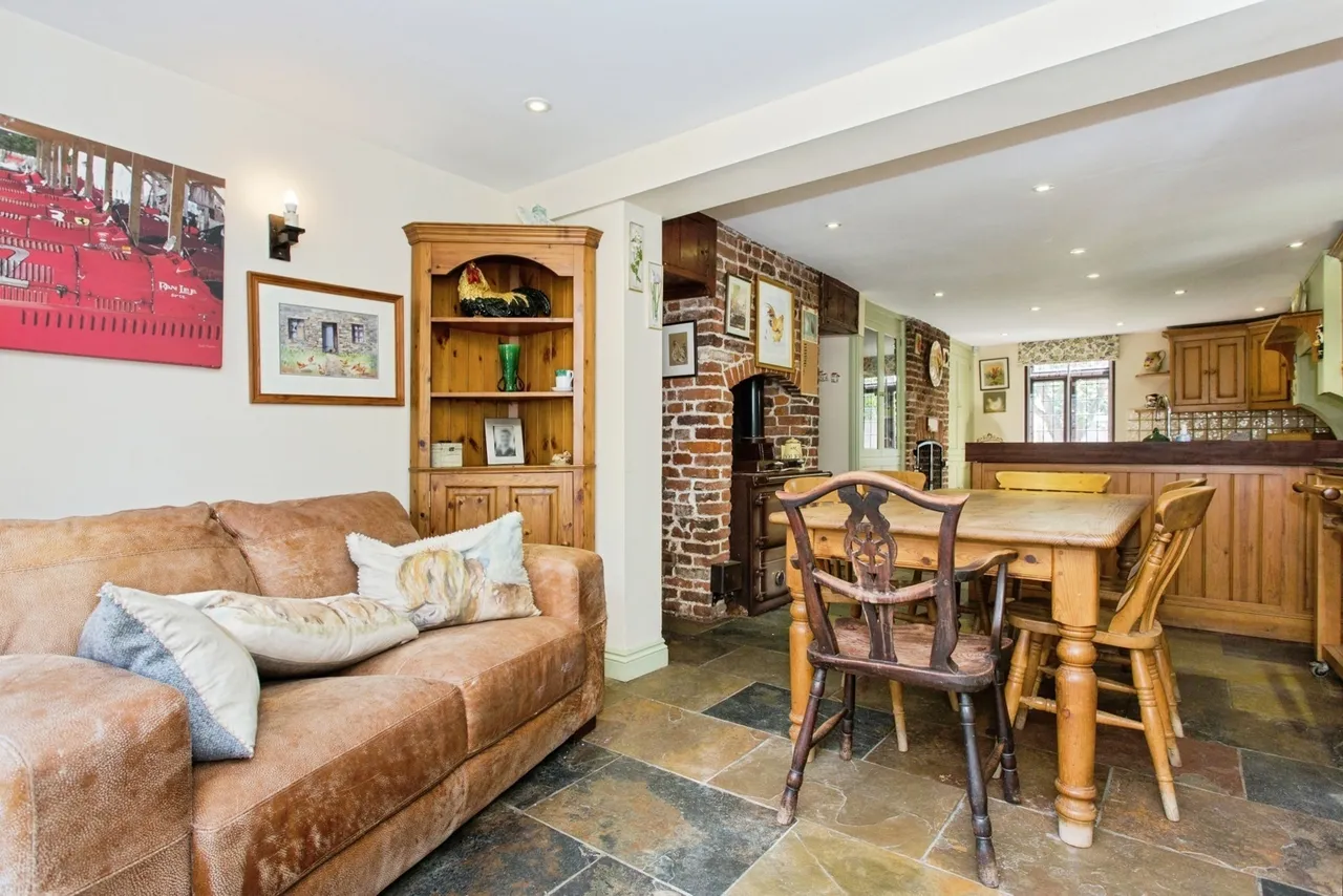 Church Street, Ashley, CB8, photo 8